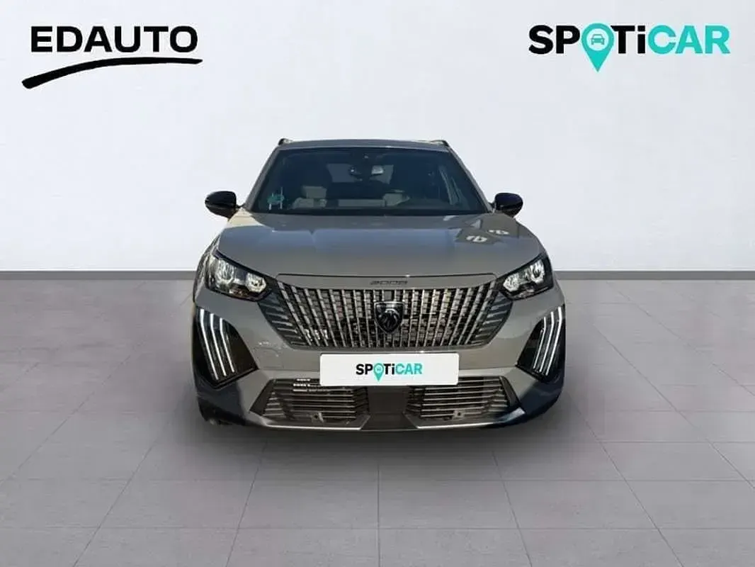 Usado Peugeot 2008 Allure 102 CV (75 kW) 2024 Gris SUV