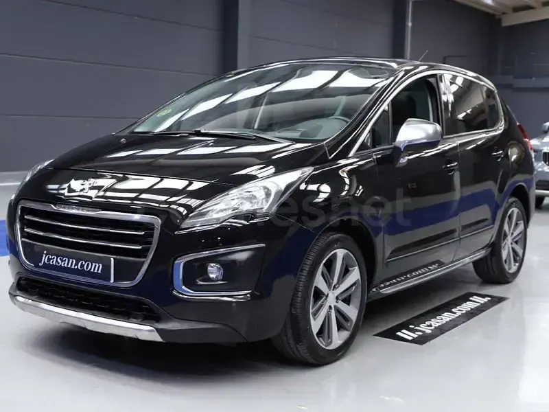 Usado Peugeot 3008 Allure 115 CV (84 kW) 2014 Negro Familiar