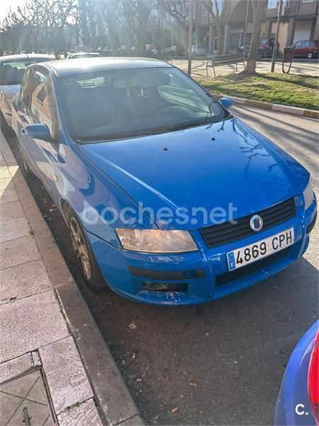 Azul Usado 2003 Fiat Stilo Dynamic Berlina | 1000 € (Buen precio) - Imagen 1/4