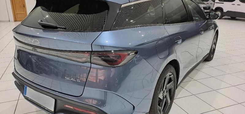 Nuevo BYD Seal Comfort 155 kW (212 CV) 2025 Atlantis blue Familiar