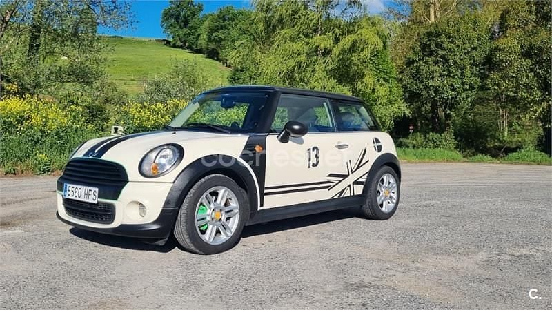 Usado Mini ONE 75 CV (55 kW) 2011 Beige Utilitario