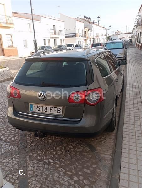 Gris / plata Usado 2006 VW Passat Advance Familiar | 3400 € (Precio justo) - Imagen 1/4