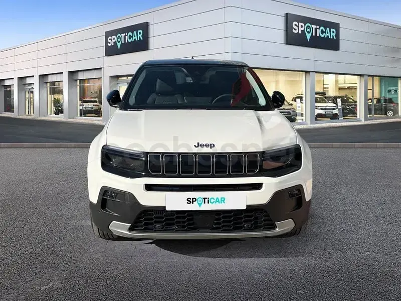 Nuevo Jeep Avenger 100 CV (73 kW) 2025 Blanco SUV