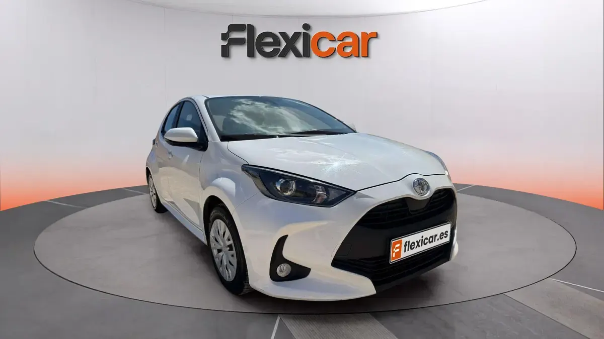 Usado Toyota Yaris Active 69 CV (50 kW) 2023 Utilitario