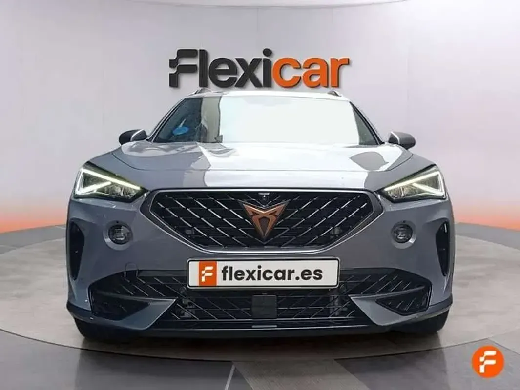 Usado Cupra Formentor 204 CV (150 kW) 2023 Gris SUV