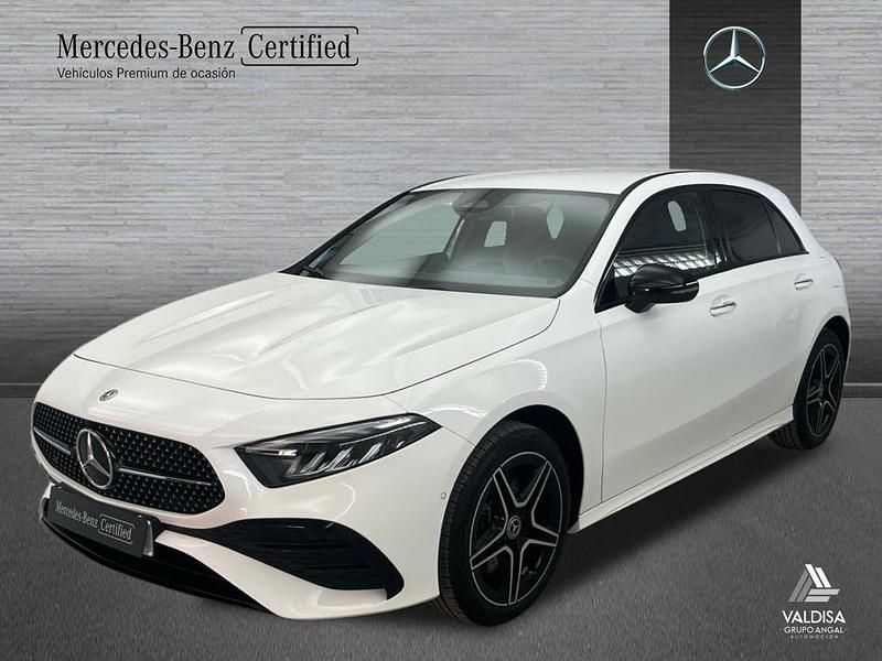 Blanco polar Usado 2025 Mercedes A250 AMG line Berlina | 44.900 € - Imagen 1/4