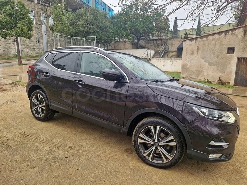 Usado Nissan Qashqai N-Connecta 115 CV (84 kW) 2018 Negro SUV