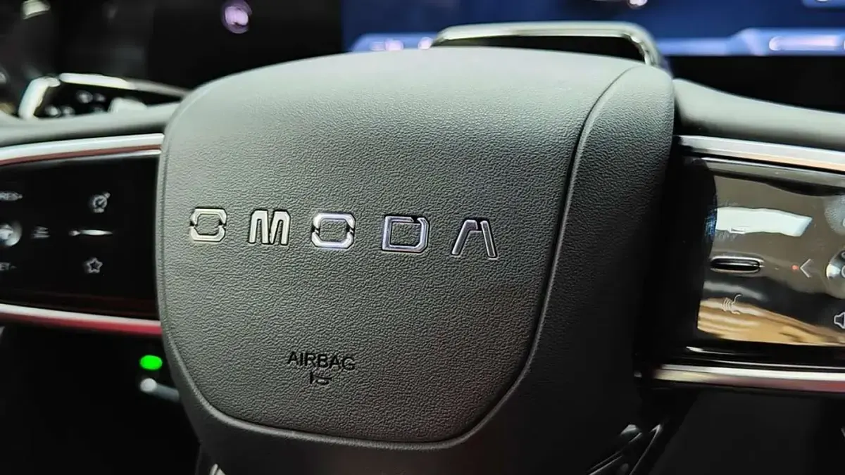 Usado Omoda 5 147 CV (108 kW) 2025 Gris SUV