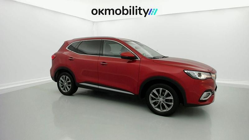 Usado MG HS Luxury 162 CV (119 kW) 2023 Diamond red  rsj SUV