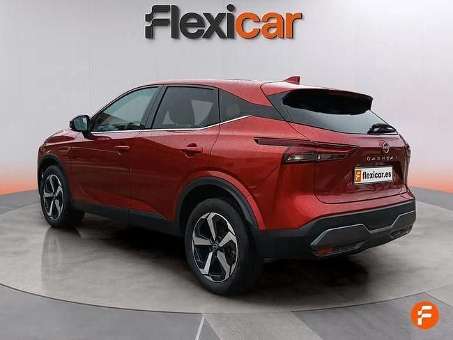 Usado Nissan Qashqai N-Connecta 140 CV (102 kW) 2022 Rojo SUV