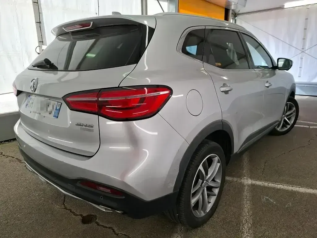 Usado MG HS Luxury 258 CV (189 kW) 2022 Gris SUV