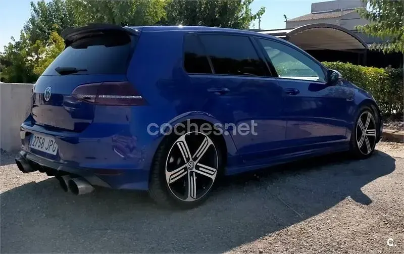Usado VW Golf VII R 300 CV (220 kW) 2016 Azul Berlina