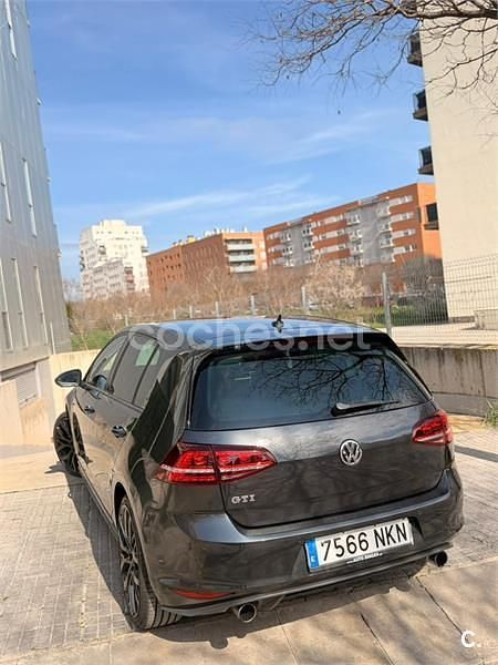 Usado VW Golf VII GTI 230 CV (169 kW) 2014 Negro Berlina