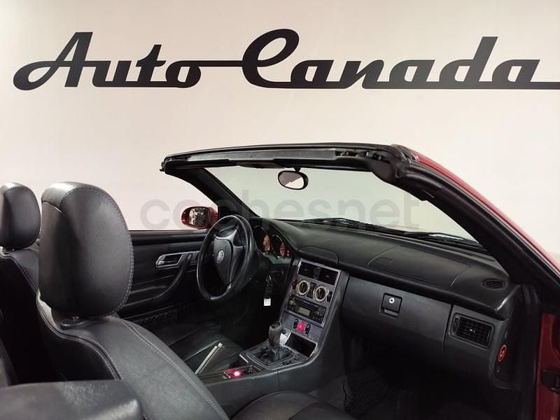 Usado Mercedes SLK230 197 CV (144 kW) 2003 Granate Descapotable