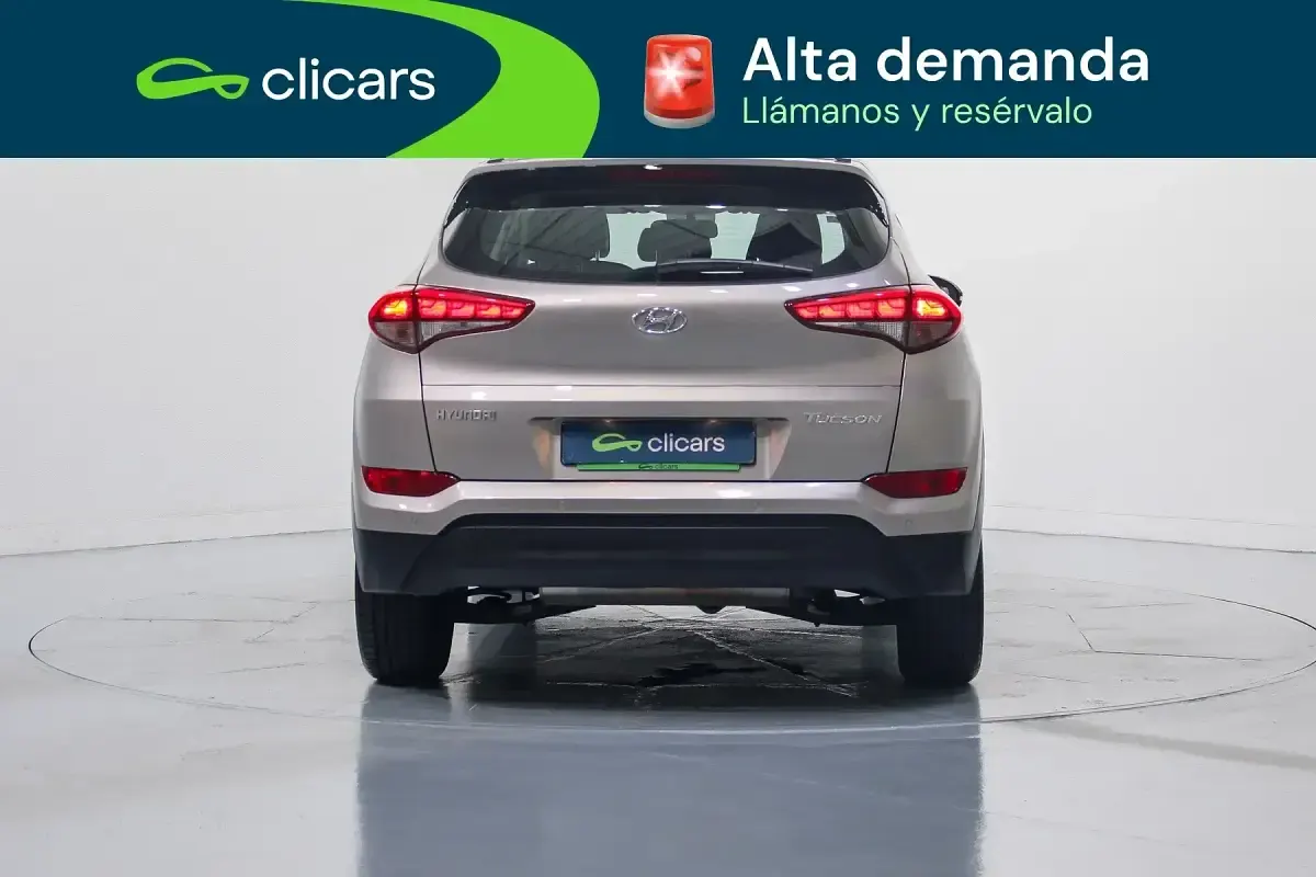 Usado Hyundai Tucson 131 CV (96 kW) 2016 Beige SUV