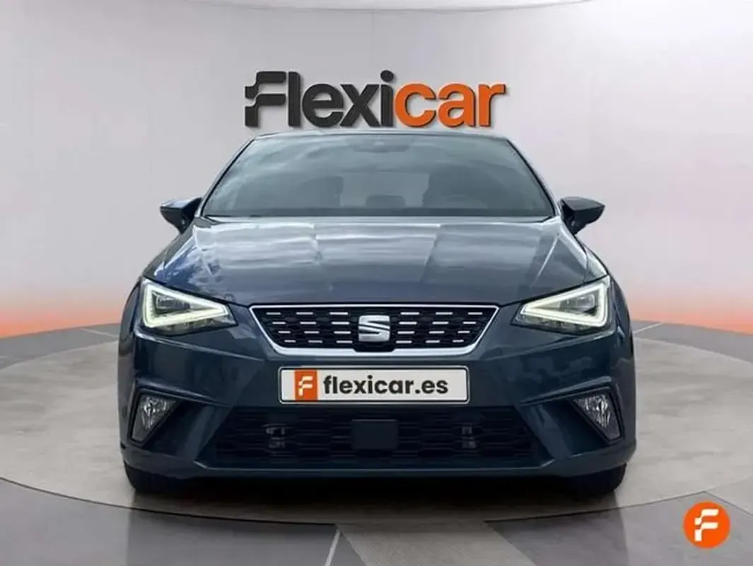 Usado Seat Ibiza 116 CV (85 kW) 2024 Azul Utilitario