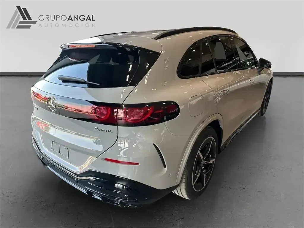 Nuevo Mercedes GLC400d 359 kW (489 CV) 2026 Gris SUV