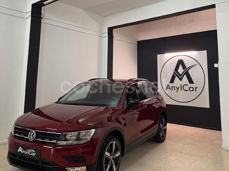 Granate Usado 2017 VW Tiguan Edition SUV | 15.990 € (Precio justo) - Imagen 1/4