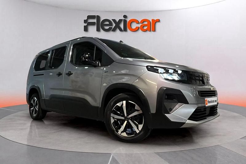 Gris Usado 2025 Peugeot Rifter GTi Monovolumen | 26.990 € (Caro) - Imagen 1/4