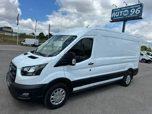Usado Ford Transit Trend 130 CV (95 kW) 2024 Blanco Van