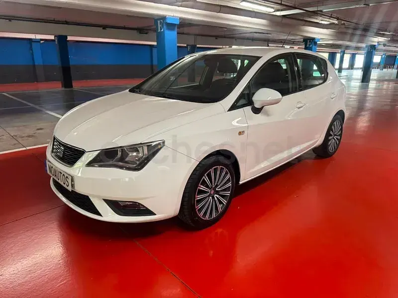 Usado Seat Ibiza CONNECT 105 CV (77 kW) 2016 Blanco Berlina