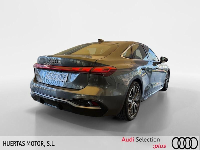 Usado Audi A5 S-Line 204 CV (150 kW) 2024 Gris Coupe