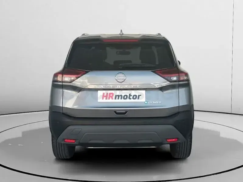 Usado Nissan X-Trail N-Connecta 204 CV (150 kW) 2023 Gris / plata SUV
