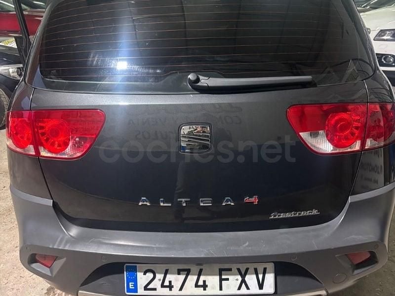Usado Seat Altea FR 170 CV (125 kW) 2007 Negro Monovolumen