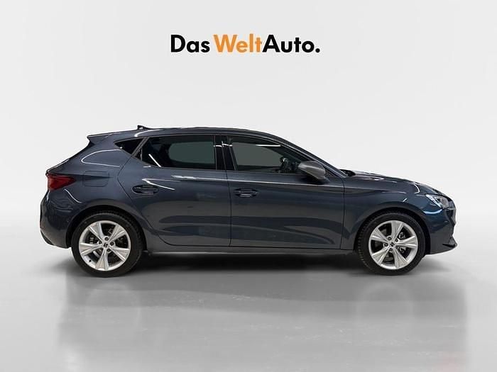 Usado Seat Leon FR 116 CV (85 kW) 2025 Gris