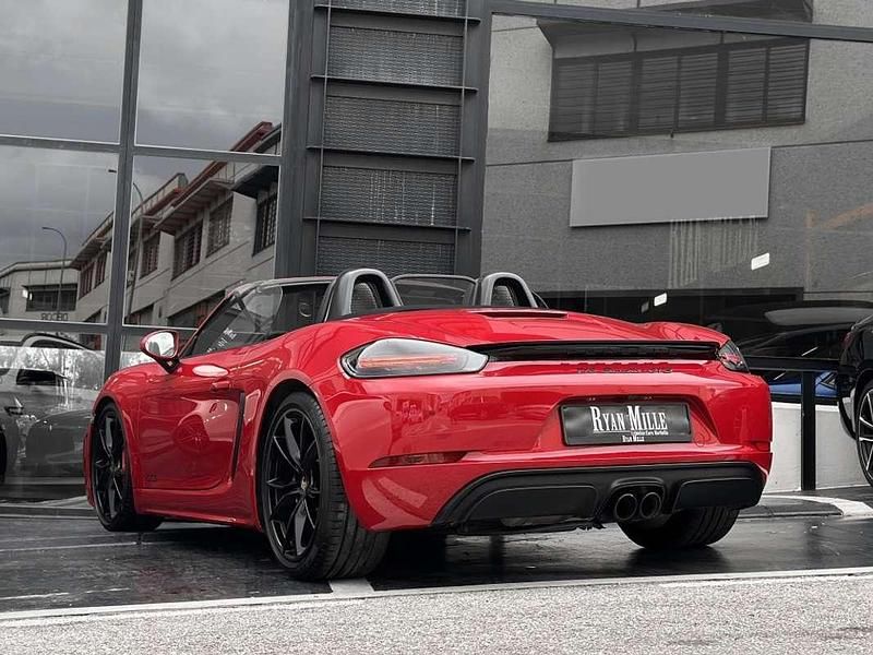 Usado Porsche Boxster GTS 366 CV (269 kW) 2018 Rojo Descapotable