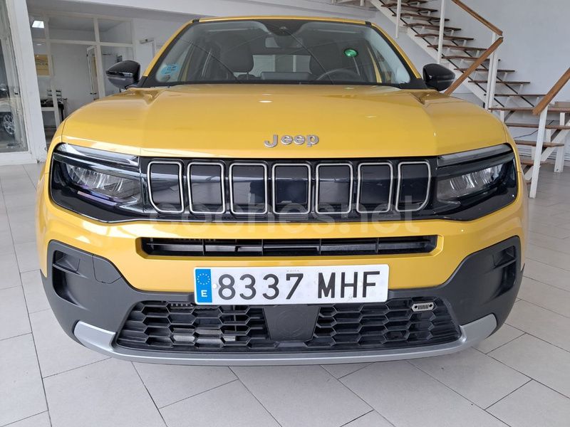 Usado Jeep Avenger Altitude 100 CV (73 kW) 2023 Amarillo SUV