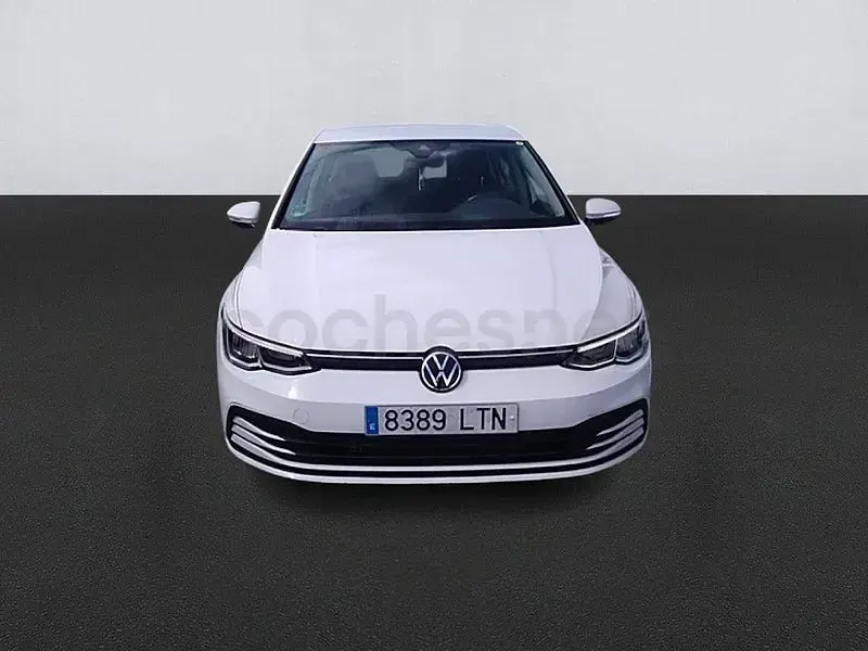 Usado VW Golf VIII 115 CV (84 kW) 2021 Blanco Berlina