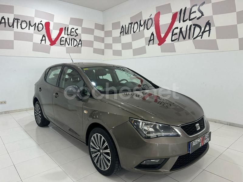 Gris / plata Usado 2016 Seat Ibiza CONNECT Berlina | 11.300 € (Precio justo) - Imagen 1/4