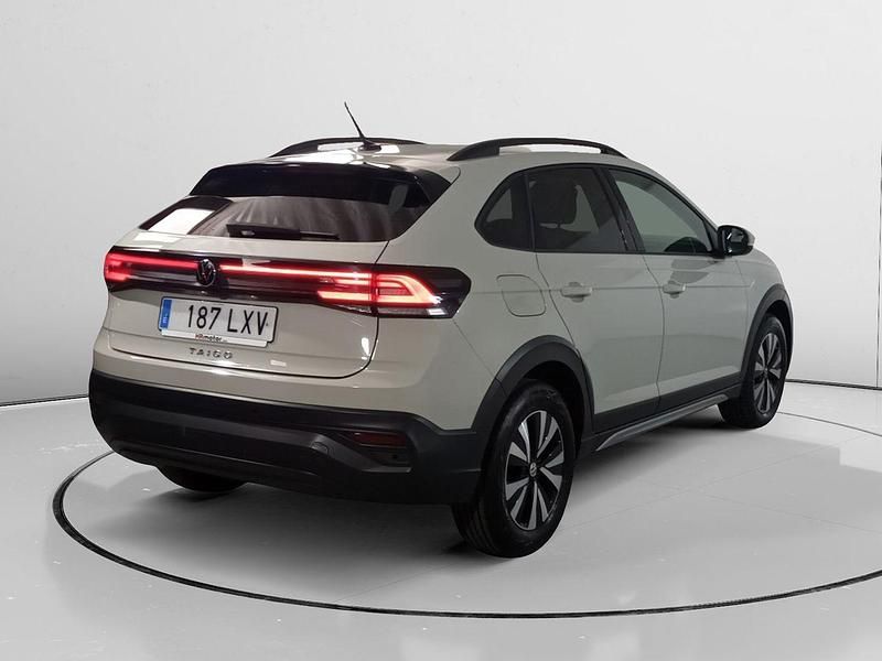 Usado VW Taigo Life 110 CV (80 kW) 2022 Beige SUV