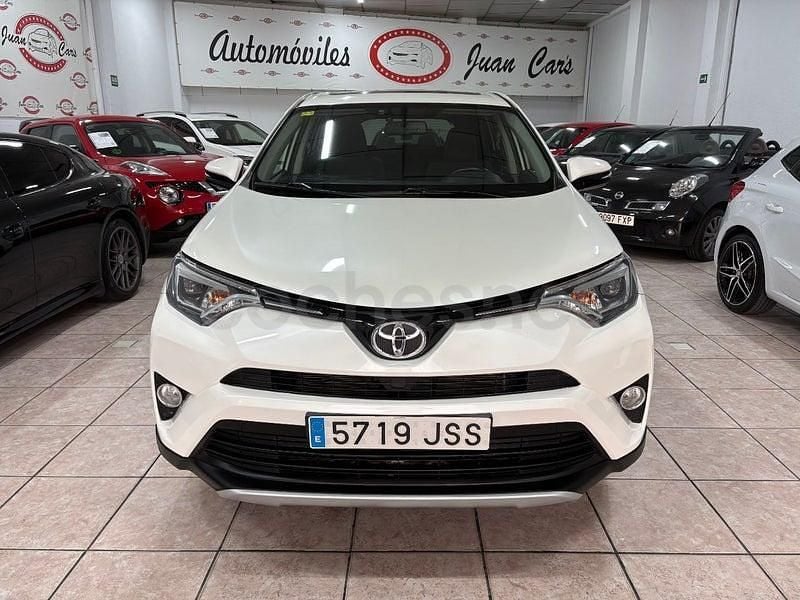 Usado Toyota RAV4 Executive 150 CV (110 kW) 2016 Blanco SUV