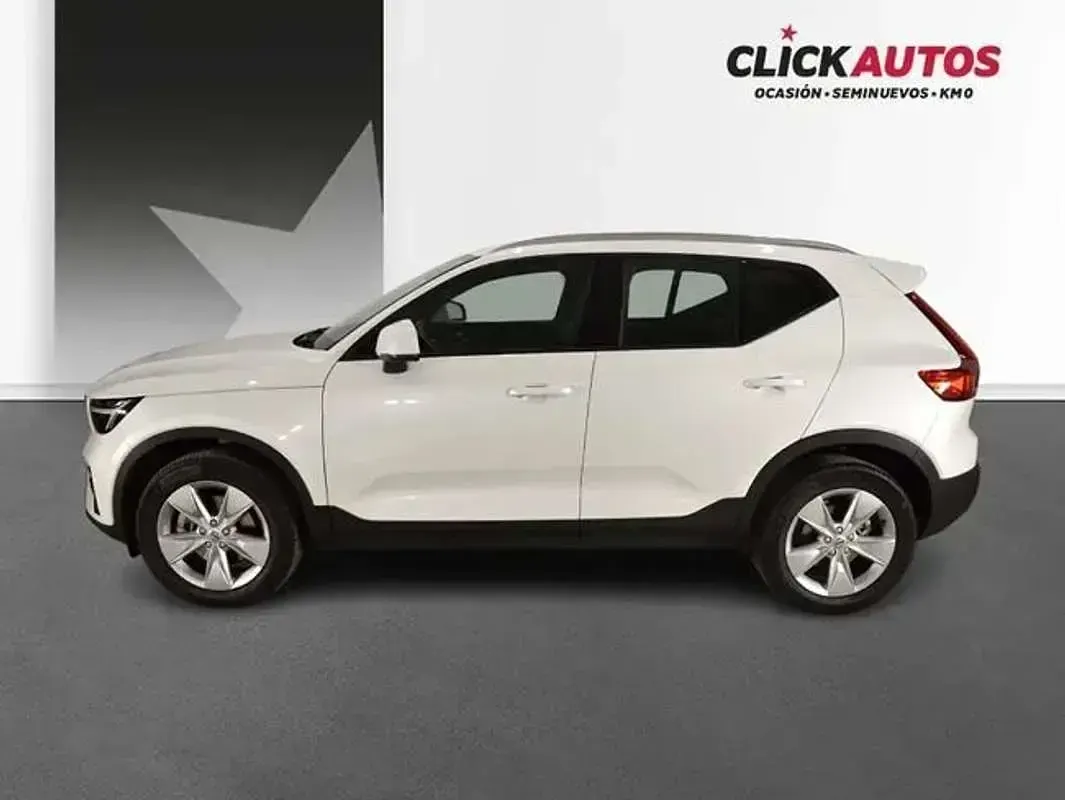Usado Volvo XC40 Core 163 CV (119 kW) 2025 Blanco SUV