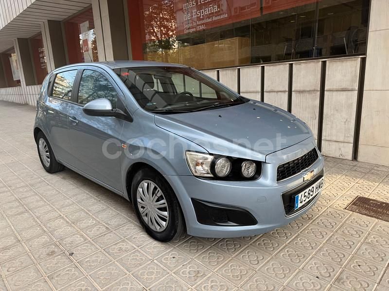 Usado Chevrolet Aveo LS 84 CV (61 kW) 2012 Azul Berlina