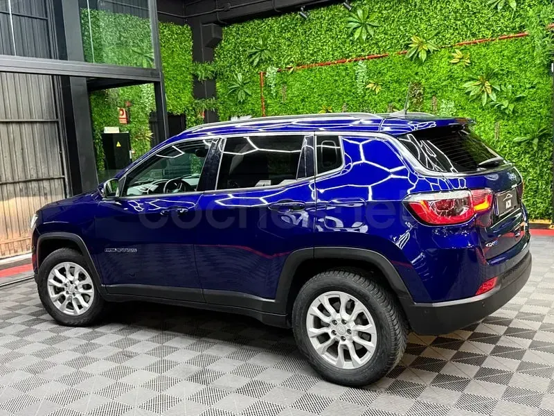 Usado Jeep Compass Limited 190 CV (139 kW) 2021 Azul SUV