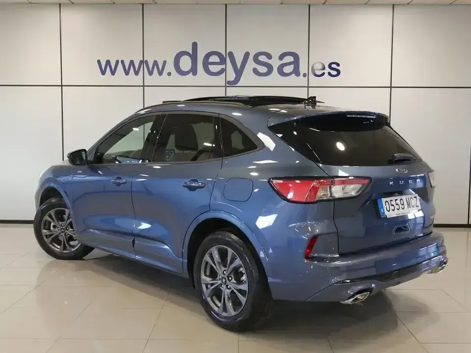Usado Ford Kuga ST-Line X 225 CV (165 kW) 2022 Azul SUV