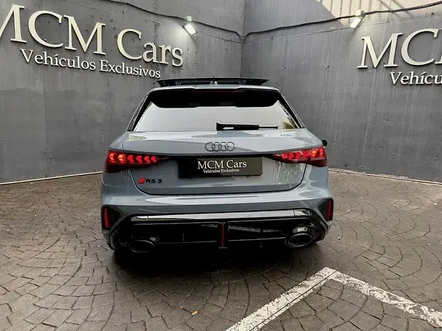 Nuevo Audi RS3 Sportback 400 CV (294 kW) 2026 Gris Utilitario