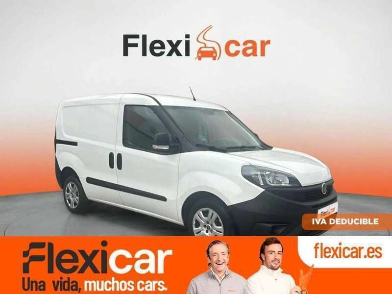 Amarillo Usado 2022 Fiat Doblò Monovolumen | 12.690 € - Imagen 1/4