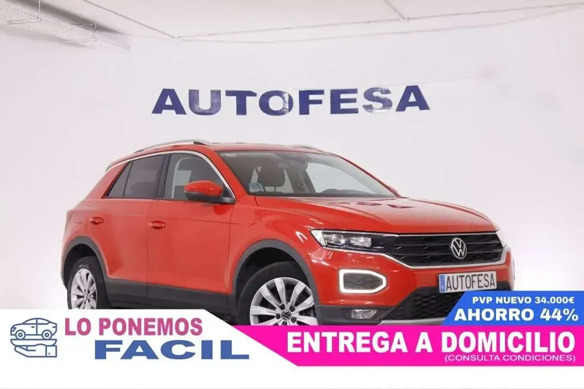 Usado VW T-Roc Advance 150 CV (110 kW) 2020 Rojo SUV