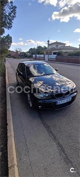 Usado BMW 116 122 CV (89 kW) 2008 Negro Utilitario