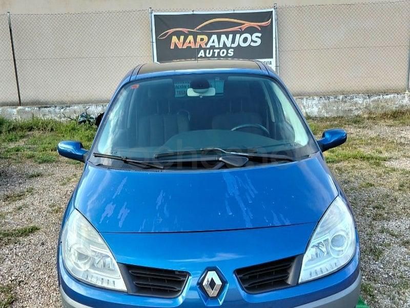 Usado Renault Scénic II Privilege 105 CV (77 kW) 2007 Azul Monovolumen