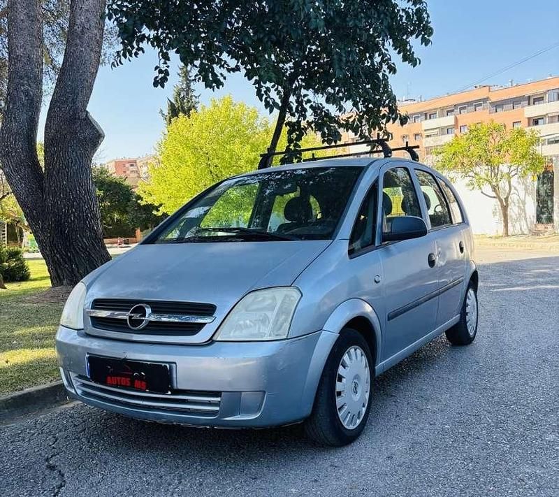 Usado Opel Meriva 75 CV (55 kW) 2005 Plateado Monovolumen