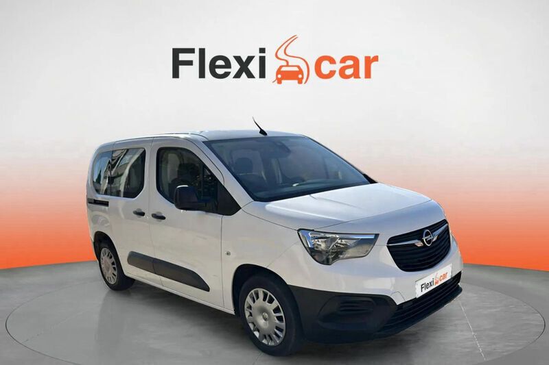 Blanco Usado 2019 Opel Combo Expression Monovolumen | 11.890 € (Precio justo) - Imagen 1/4