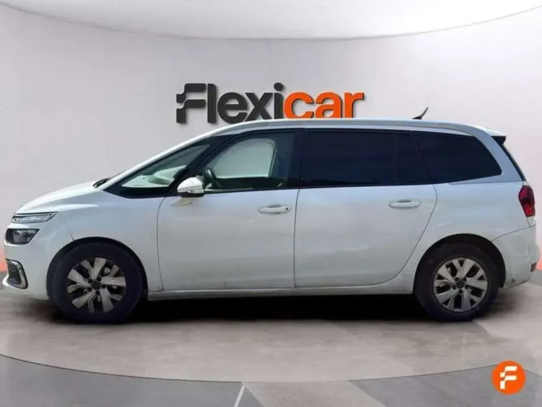 Usado Citroën C4 Feel 131 CV (96 kW) 2020 Blanco Monovolumen