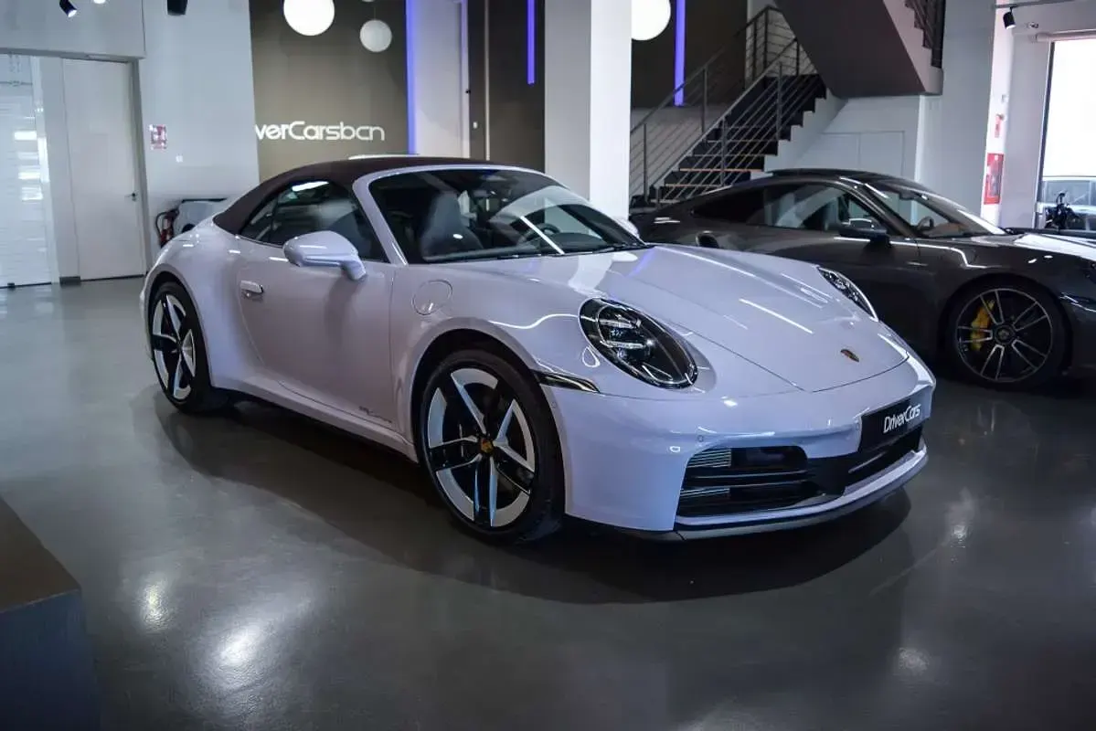 Nuevo Porsche 911 Carrera Cabriolet 394 CV (289 kW) 2026 Descapotable