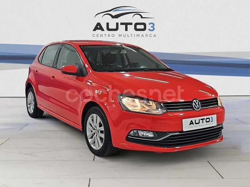 Rojo Usado 2014 VW Polo Advance Berlina | 8900 € (Un poco caro) - Imagen 1/4