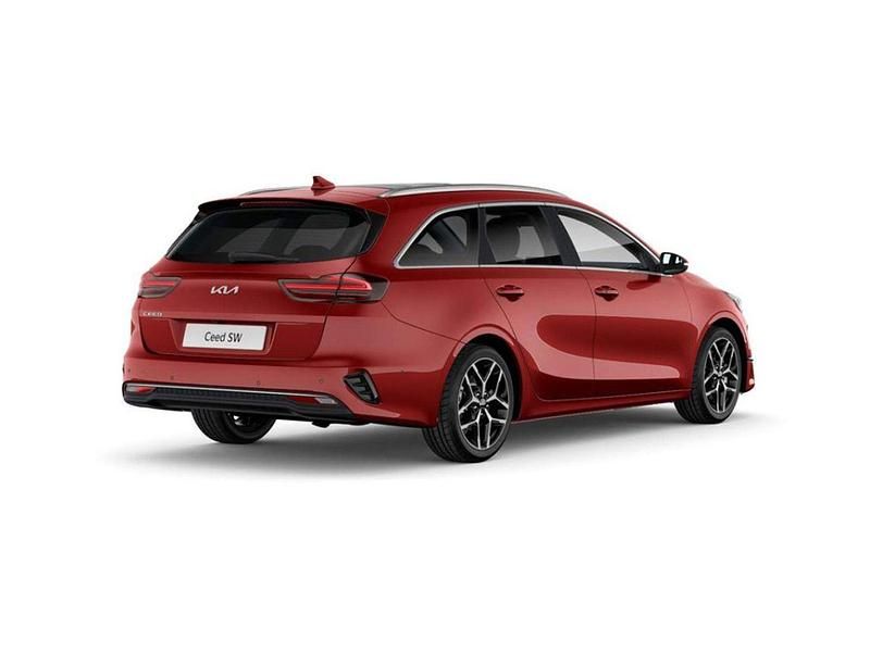 Usado Kia Ceed 119 CV (87 kW) 2023 Rojo Utilitario